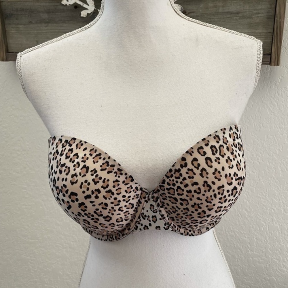 Victoria’s Secret‎ animal print strapless bra 36DD